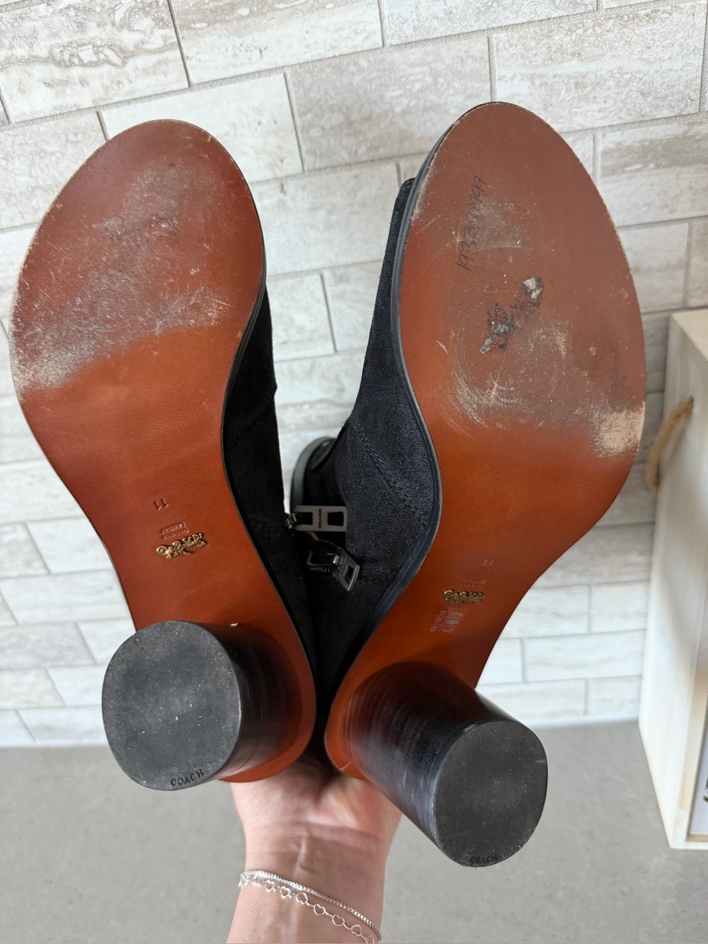 🔥 Coach MOTO open toe booties in black suede with decorative straps - Picture 11 of 13